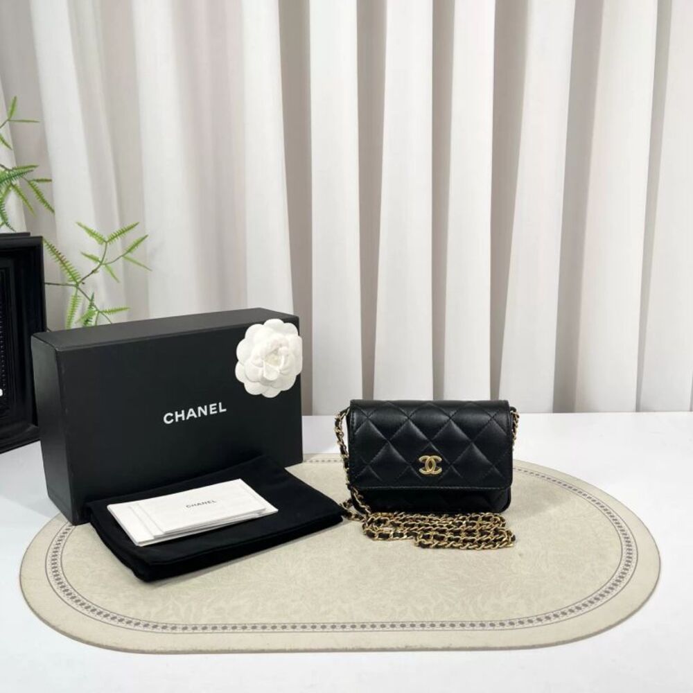 Chanel Women Pre-Loved Bag Very Good Condition